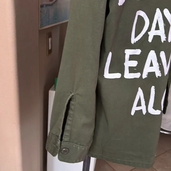 JAC VANEK “It’s A Beautiful Day To Leave Me Alone” Old Ironsides Button-down - Picture 6 of 8